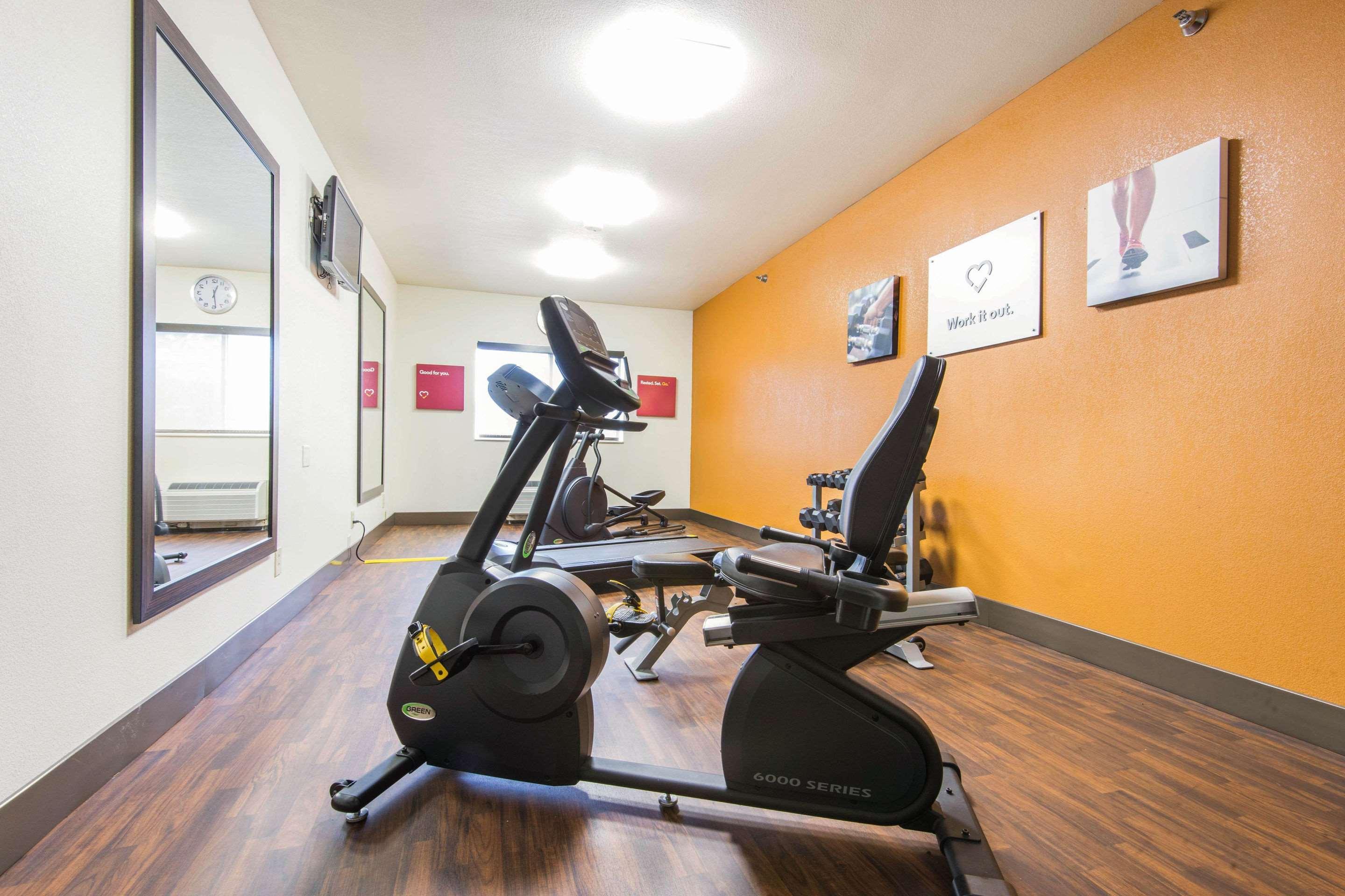 Comfort Suites Rochester Henrietta University Area מראה חיצוני תמונה