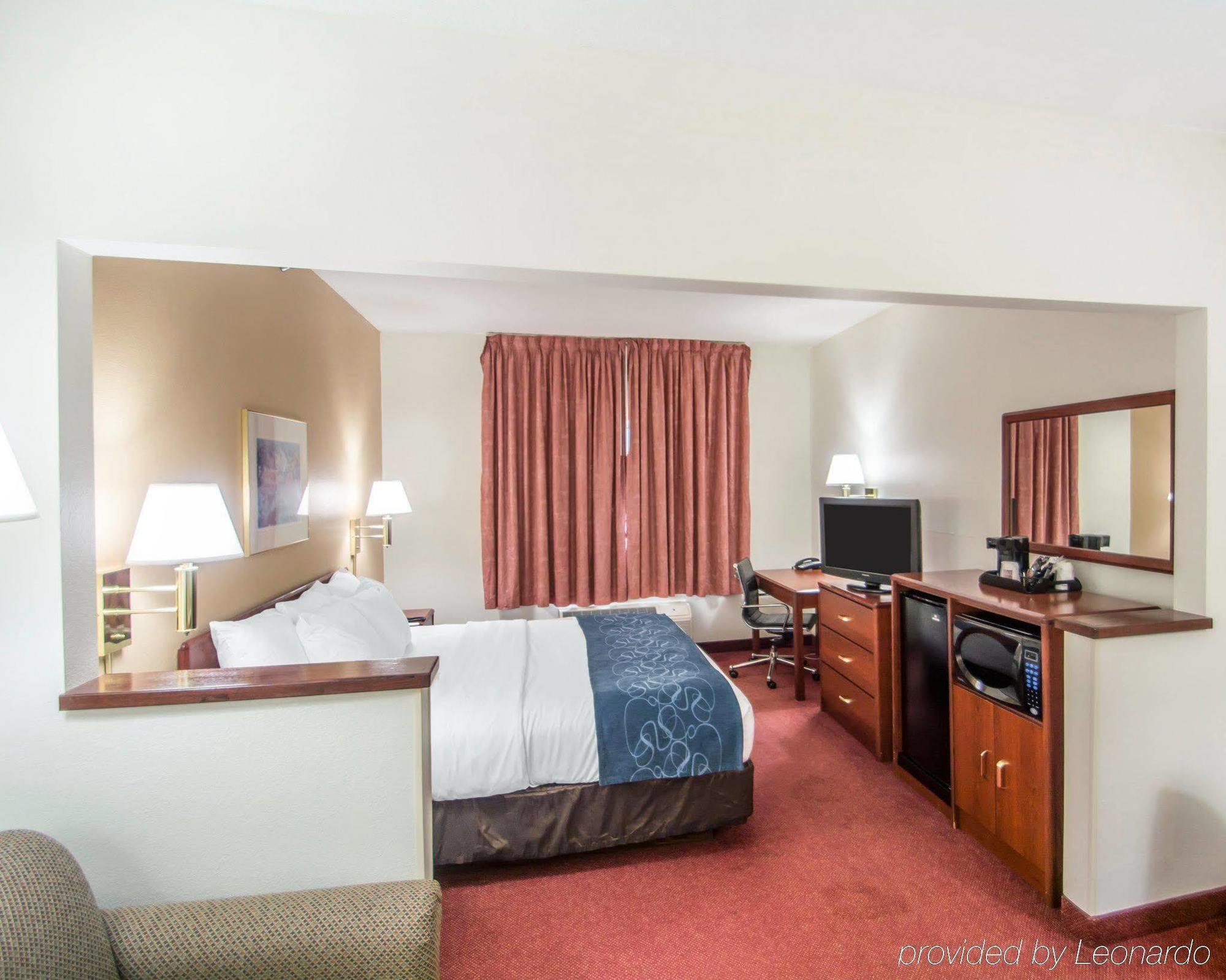 Comfort Suites Rochester Henrietta University Area מראה חיצוני תמונה