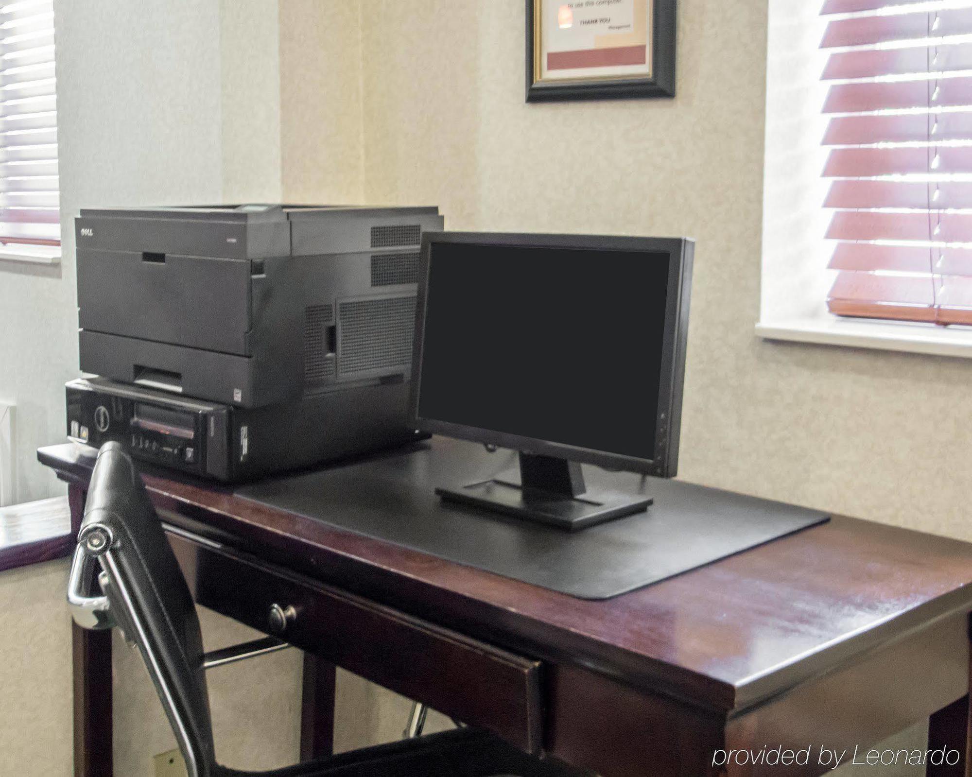 Comfort Suites Rochester Henrietta University Area מראה חיצוני תמונה